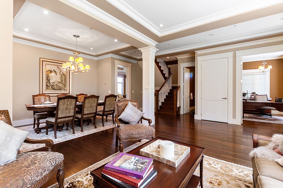2495 W 33rd Avenue Vancouver, BC - 5