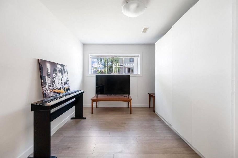 6175 Quebec Street Vancouver, BC - 25