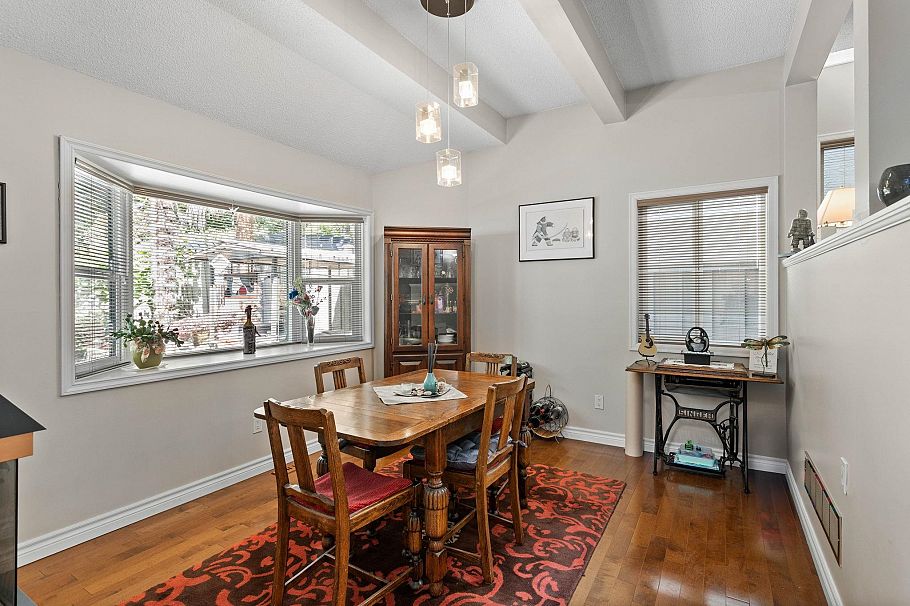1747 Rufus Drive North Vancouver, BC - 9