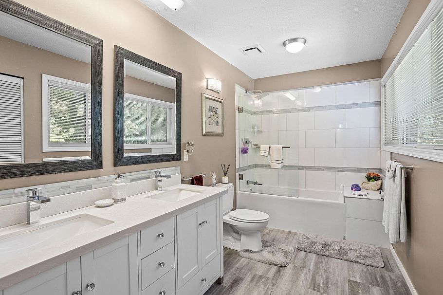 1747 Rufus Drive North Vancouver, BC - 24
