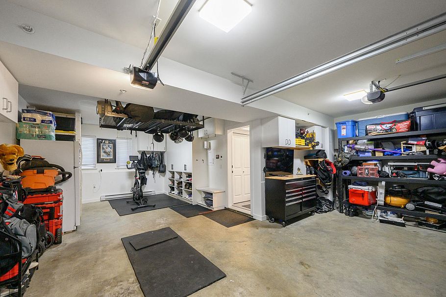 20 757 Orwell Street North Vancouver, BC - 35