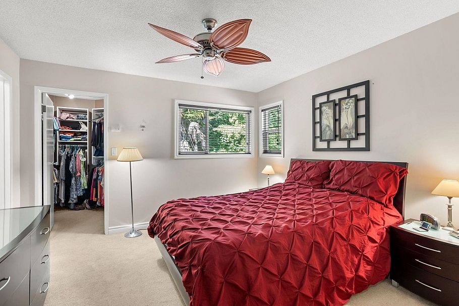 1747 Rufus Drive North Vancouver, BC - 21