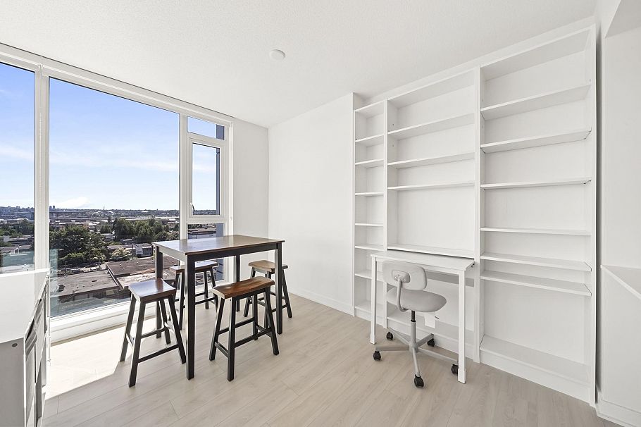 903 1471 Hunter Street North Vancouver, BC - 11