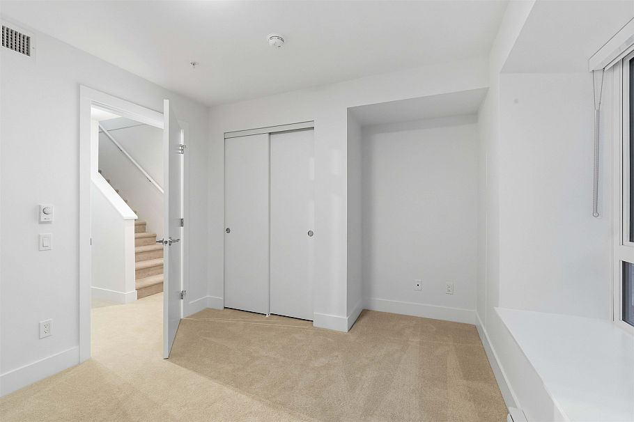 107 2320 Emery Court North Vancouver, BC - 9