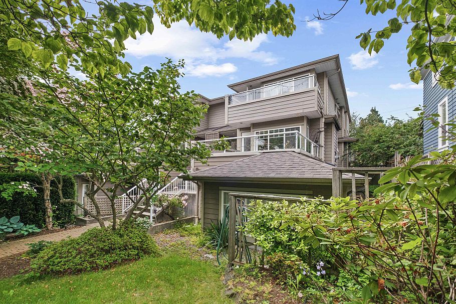 416 W Keith Road North Vancouver, BC - 9