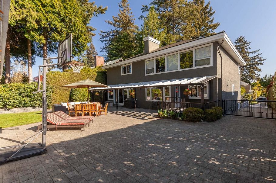 3557 W 36th Avenue Vancouver, BC - 34