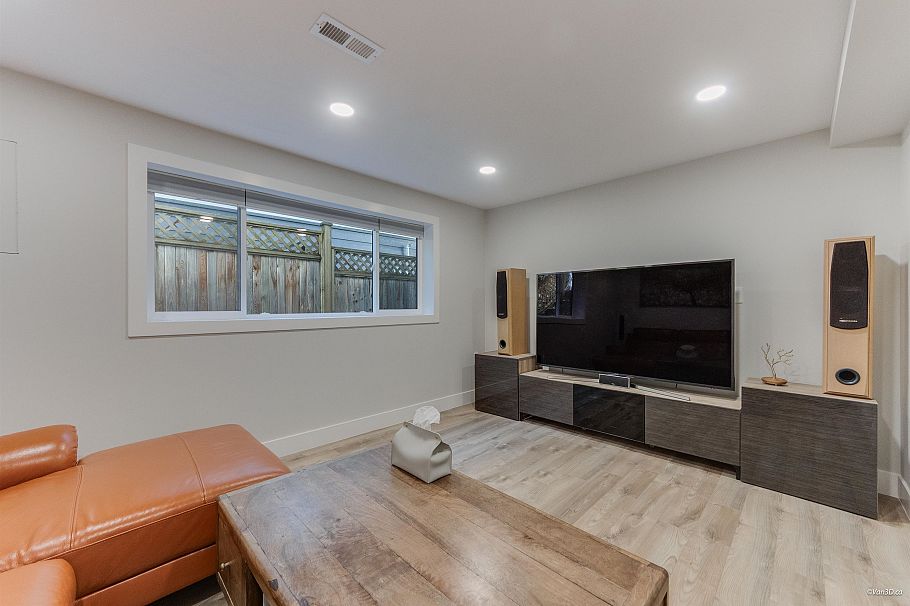 4491 Primrose Lane North Vancouver, BC - 37