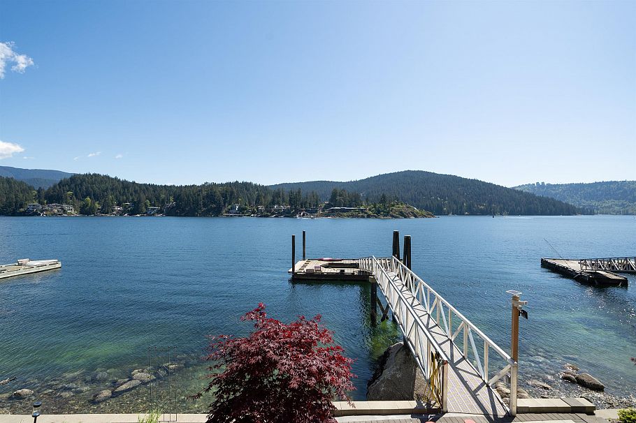 4793 Strathcona Road North Vancouver, BC - 7