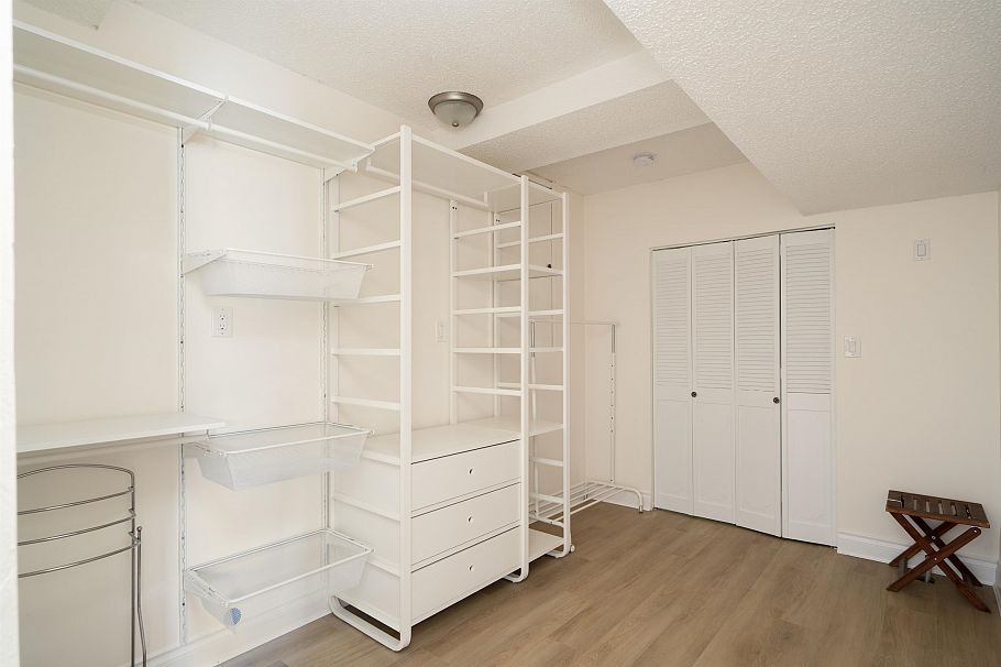 4793 Strathcona Road North Vancouver, BC - 32