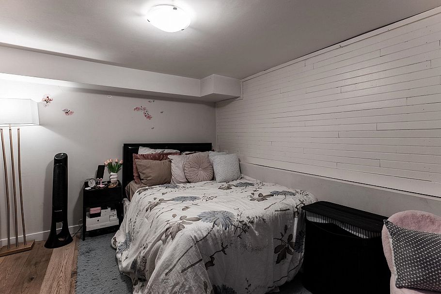 1924 Kitchener Street Vancouver, BC - 24
