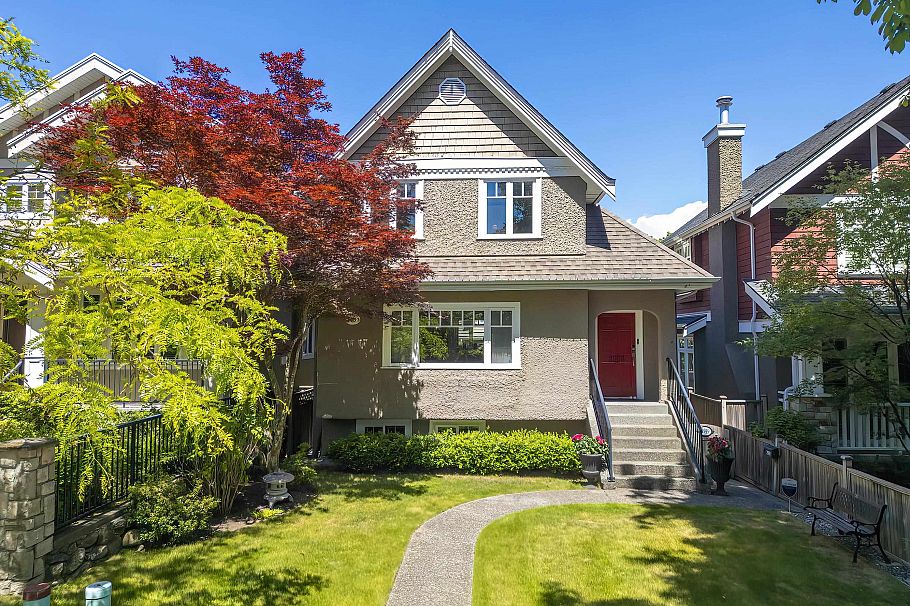 2953 W 35th Avenue Vancouver, BC - 16