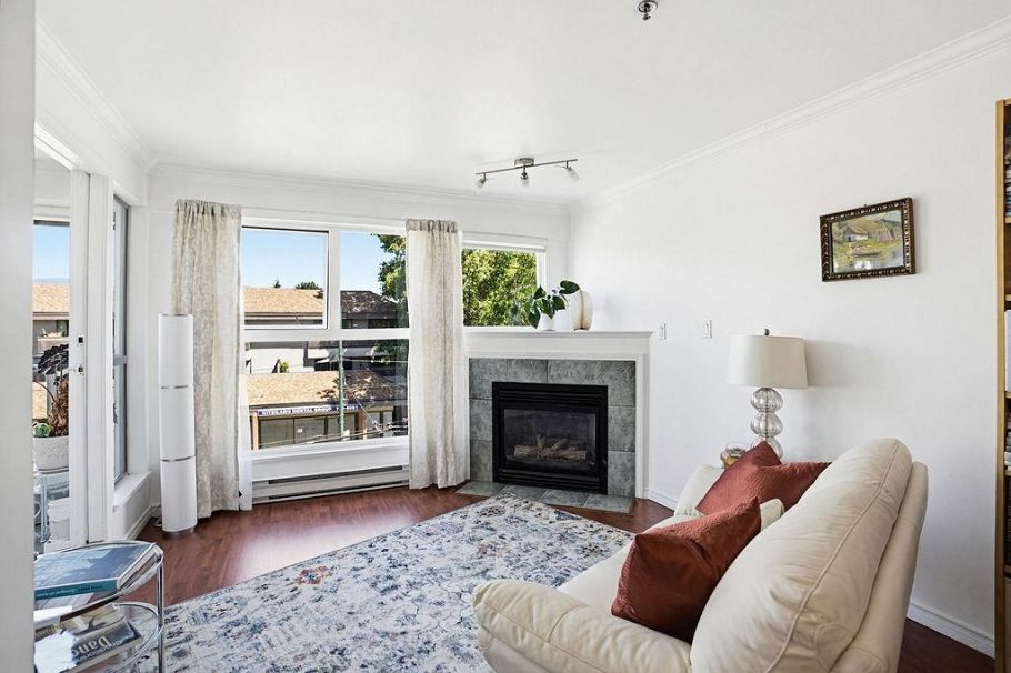 304 2025 Stephens Street Vancouver, BC - 1
