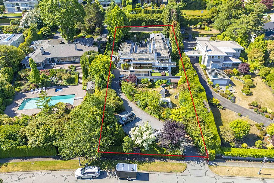 5570 Newton Wynd Vancouver, BC - 6