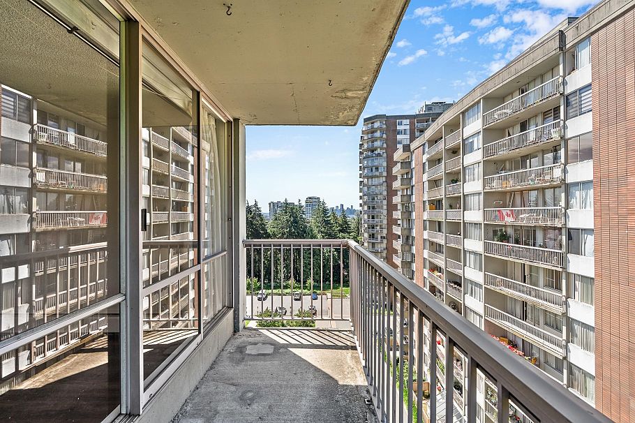 911 2016 Fullerton Avenue North Vancouver, BC - 16