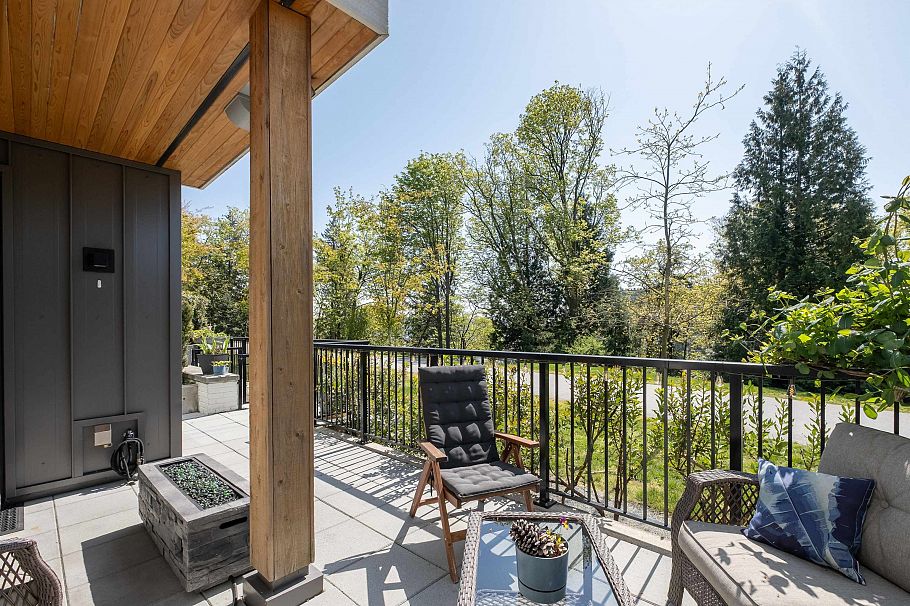 111 747 E 3rd Street North Vancouver, BC - 8