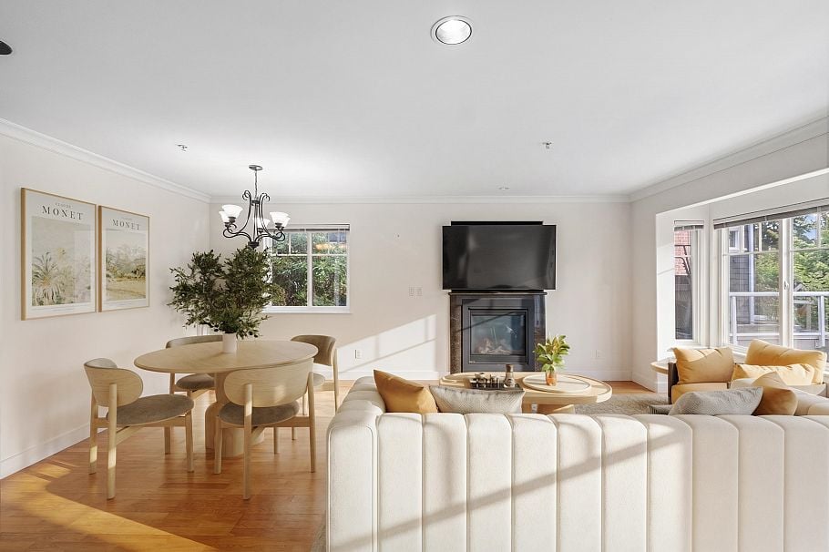 416 W Keith Road North Vancouver, BC - 3