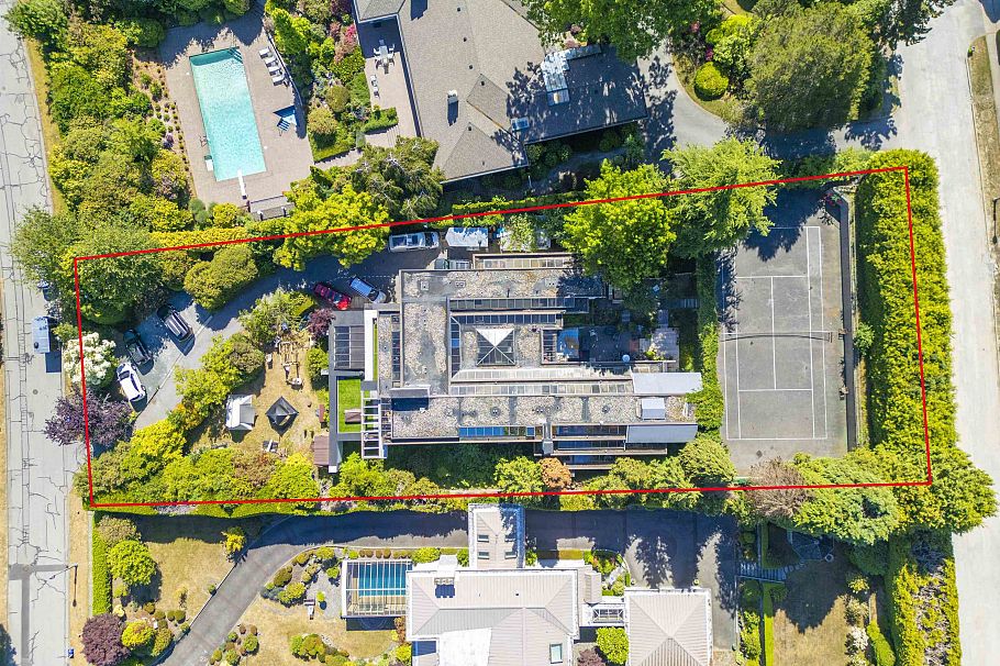 5570 Newton Wynd Vancouver, BC - 8