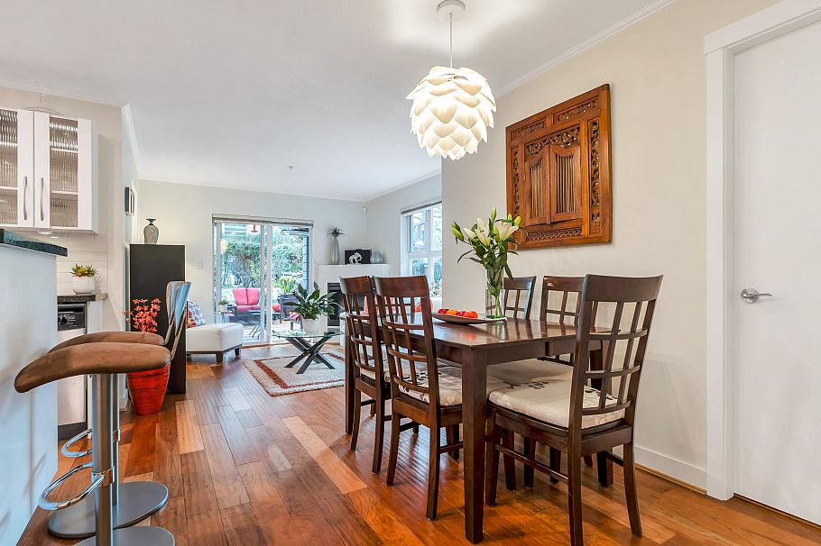 102 736 W 14th Avenue Vancouver, BC - 4