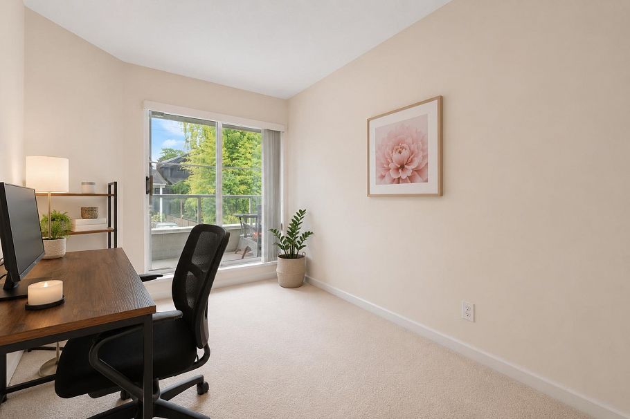 108 3250 W Broadway Vancouver, BC - 19
