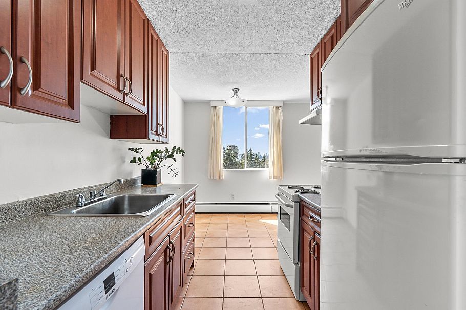 911 2016 Fullerton Avenue North Vancouver, BC - 4