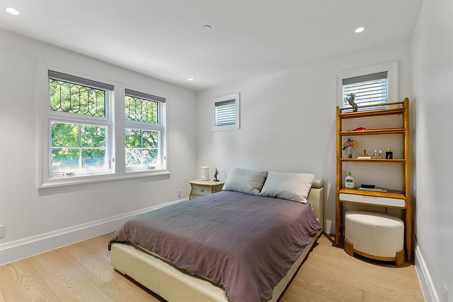 1341 Matthews Avenue Vancouver, BC - 24