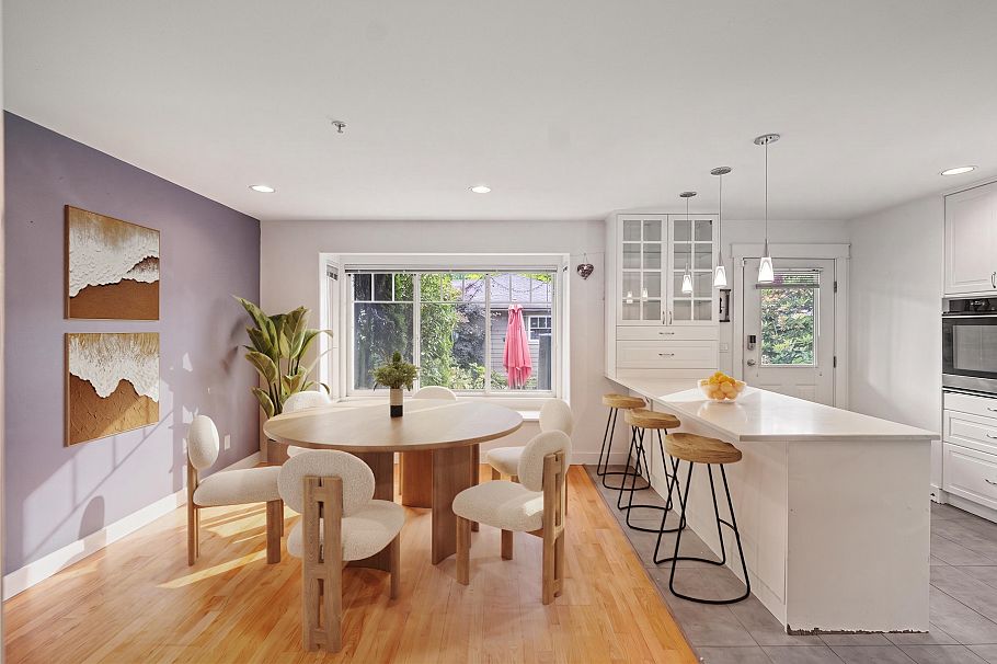 416 W Keith Road North Vancouver, BC - 4