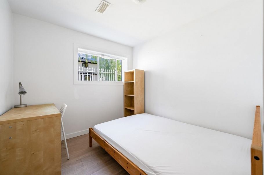 6175 Quebec Street Vancouver, BC - 31