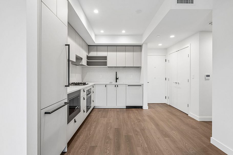 610 1680 E 12th Avenue Vancouver, BC - 11