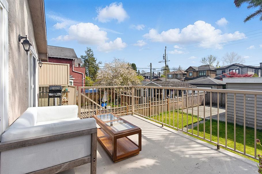 2968 W 20th Avenue Vancouver, BC - 12