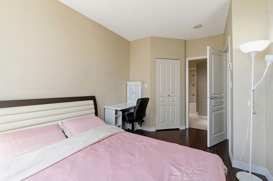 424 4078 Knight Street Vancouver, BC - 25