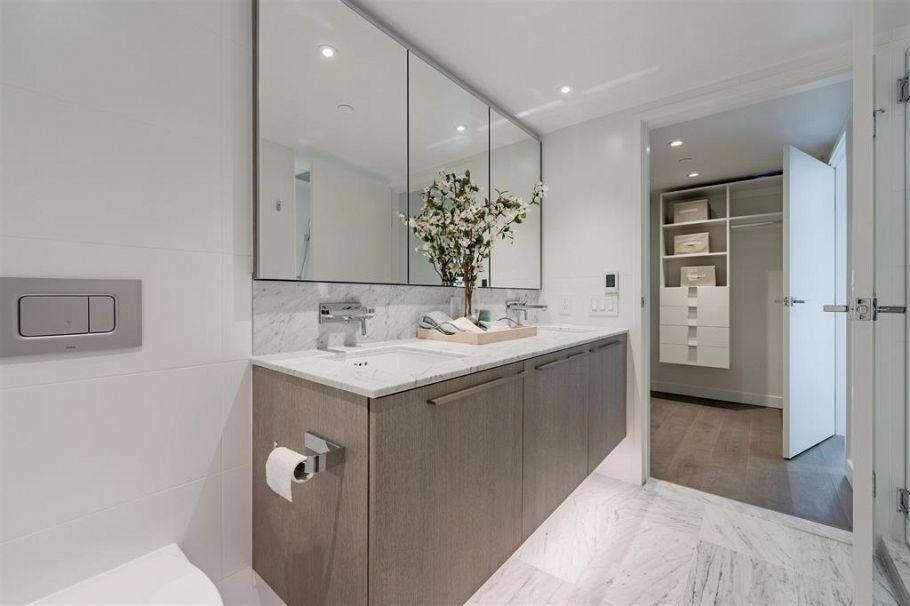 2109 1111 Richards Street Vancouver, BC - 32