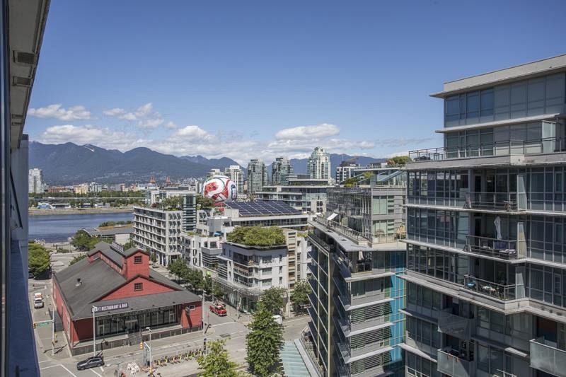 1401 1783 Manitoba Street Vancouver, BC - 23