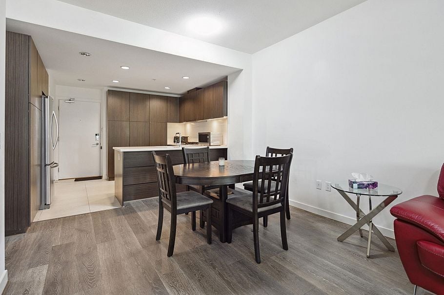 6033 Gray Avenue Vancouver, BC - 14