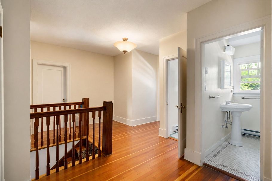 6311 Adera Street Vancouver, BC - 14