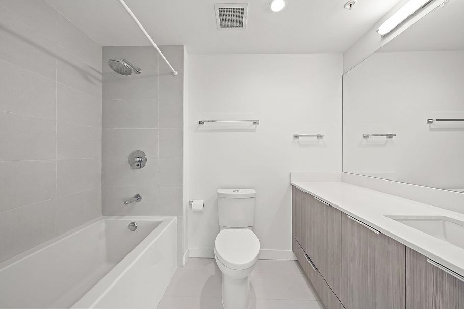 903 1471 Hunter Street North Vancouver, BC - 19