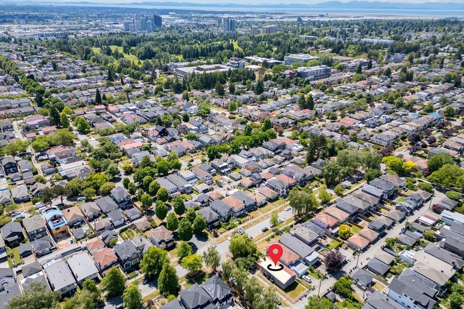 6175 Quebec Street Vancouver, BC - 37