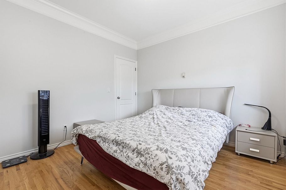 3186 E 18th Avenue Vancouver, BC - 14
