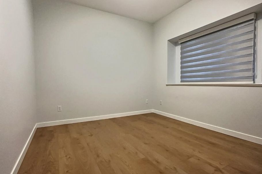 3186 E 18th Avenue Vancouver, BC - 22