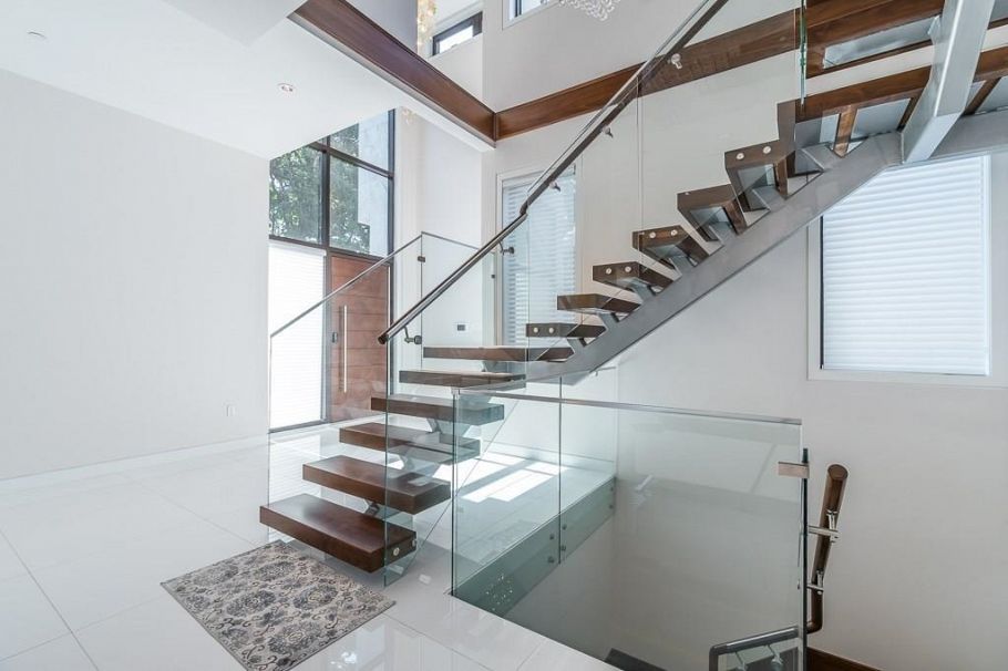 3011 W 27th Avenue Vancouver, BC - 11