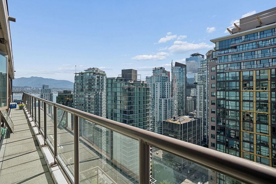 2803 1367 Alberni Street Vancouver, BC - 18