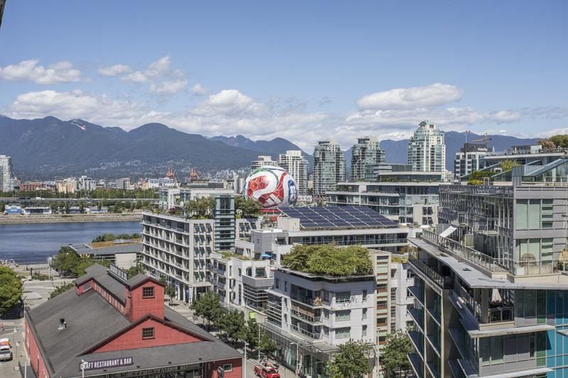 1401 1783 Manitoba Street Vancouver, BC - 1