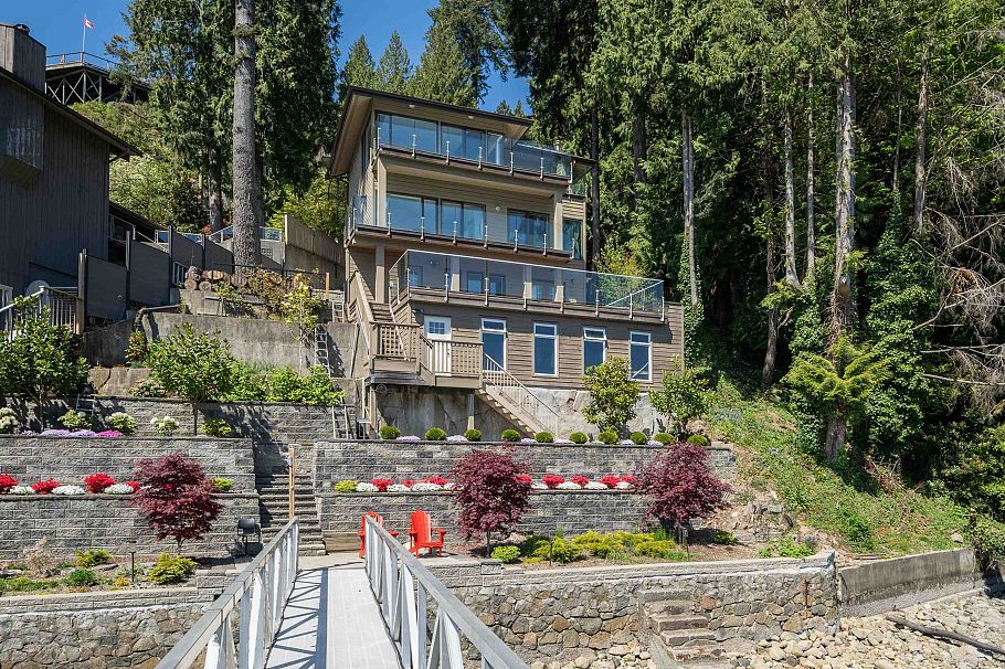4793 Strathcona Road North Vancouver, BC - 10