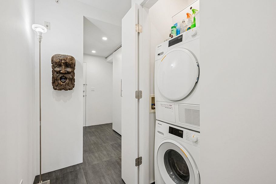 308 1275 Hamilton Street Vancouver, BC - 20