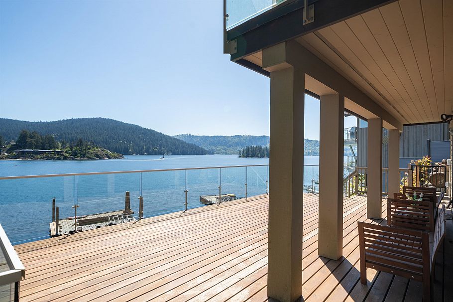 4793 Strathcona Road North Vancouver, BC - 36