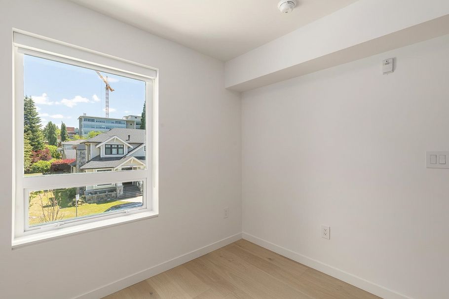 4803 Laurel Street Vancouver, BC - 15