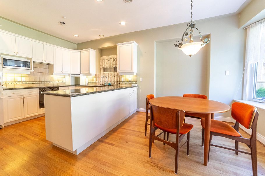 2849 W 35th Avenue Vancouver, BC - 7