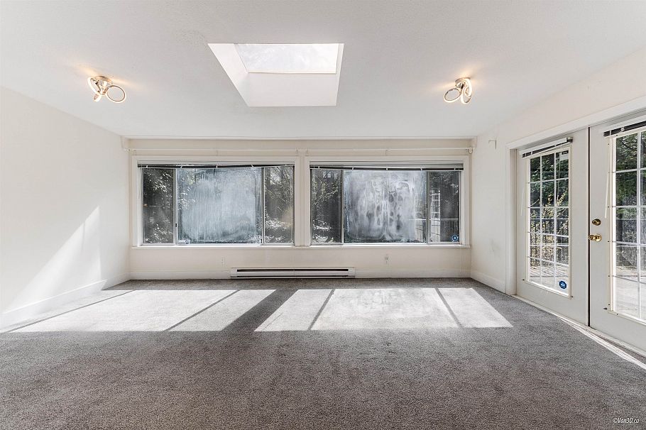 2146 W 33rd Avenue Vancouver, BC - 7