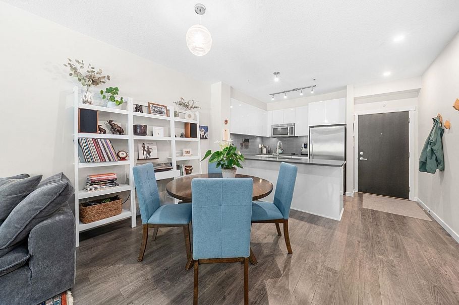 108 2665 Mountain Highway North Vancouver, BC - 8