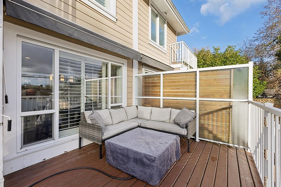 205 E 18th Street North Vancouver, BC - 30