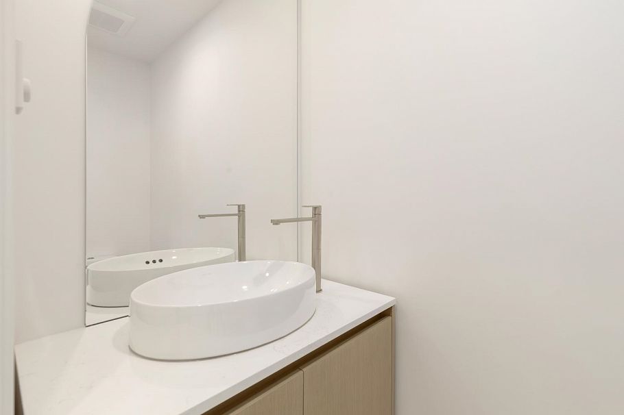 4803 Laurel Street Vancouver, BC - 8